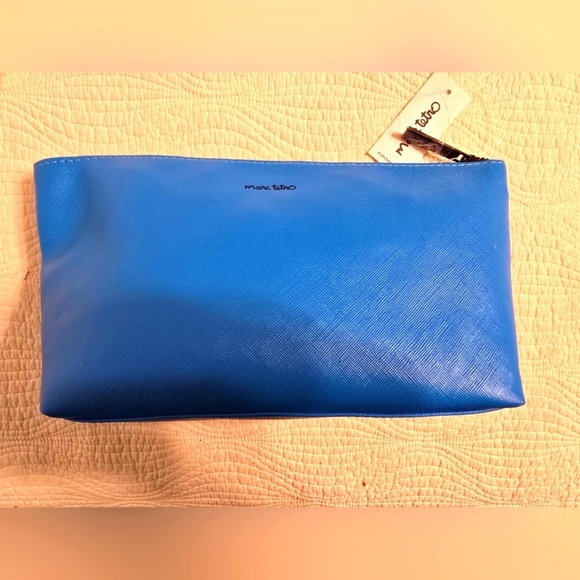 NWT Marc Tetro "All Dogs" Ladies Cosmetics / Travel Pouch With Zipper - Picture 2 of 5